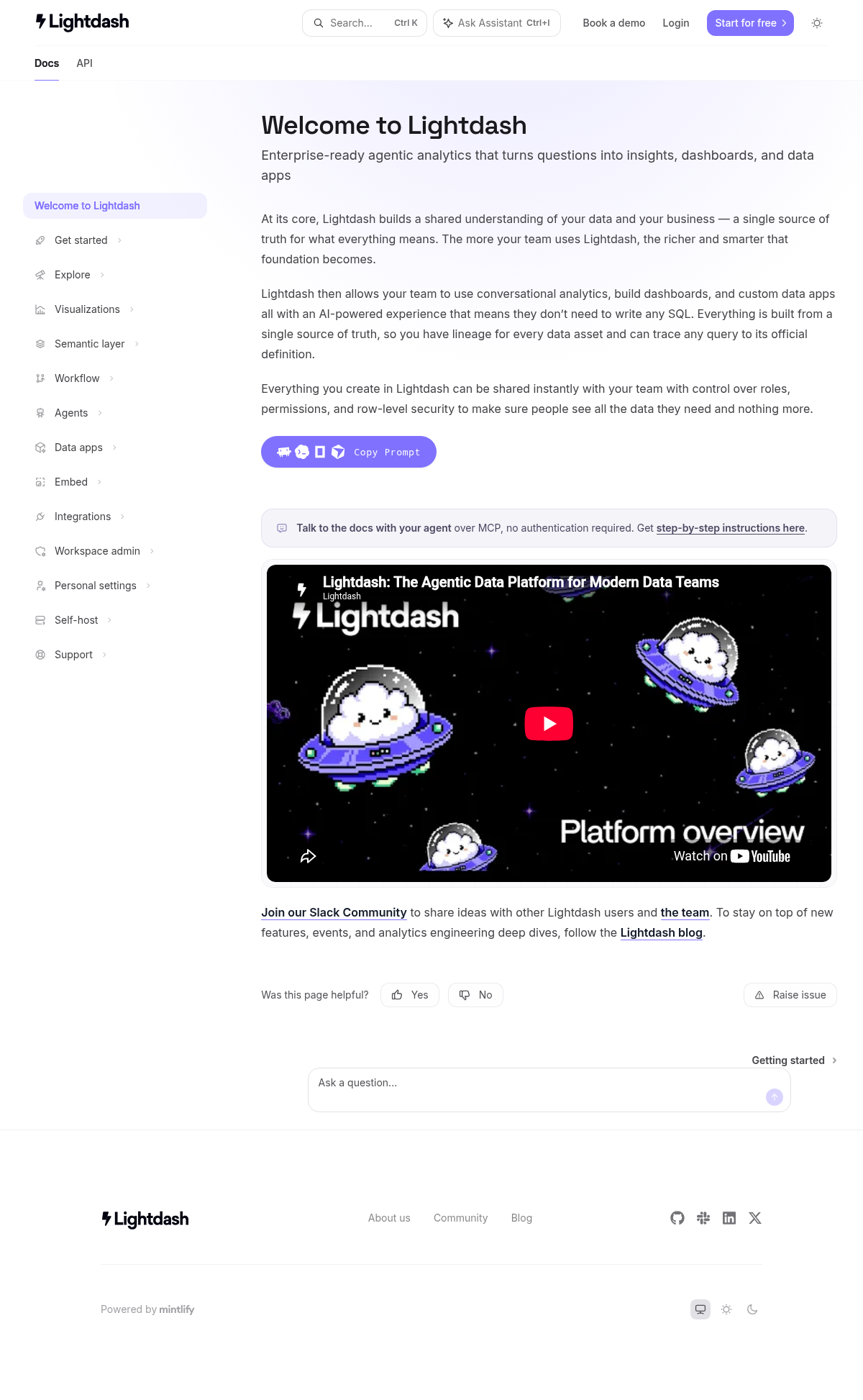 Lightdash documentation homepage captured 2026-10-14. The numbered notes describe its navigation and starting routes.
